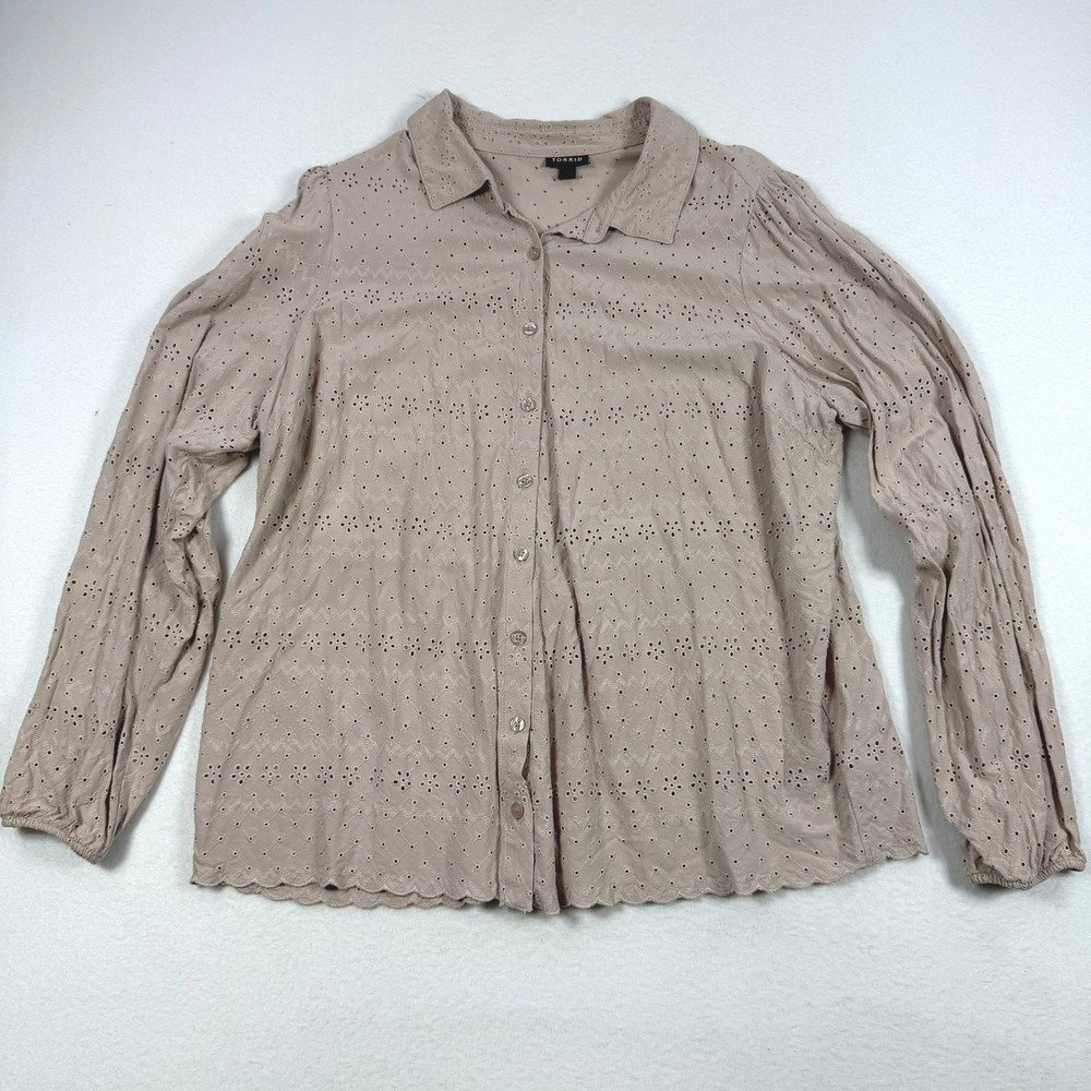 Torrid Womens Plus Size 2 Tan Eyelet Embroidered Button Down Blouse 40260906